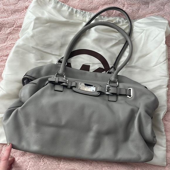 Michael Kors Bag - Picture 1 of 8
